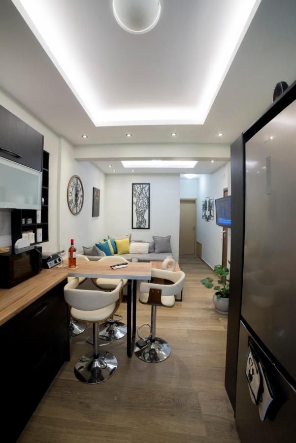 Luxurious In The Heart Of Town ! * Loutraki (Corinthia)