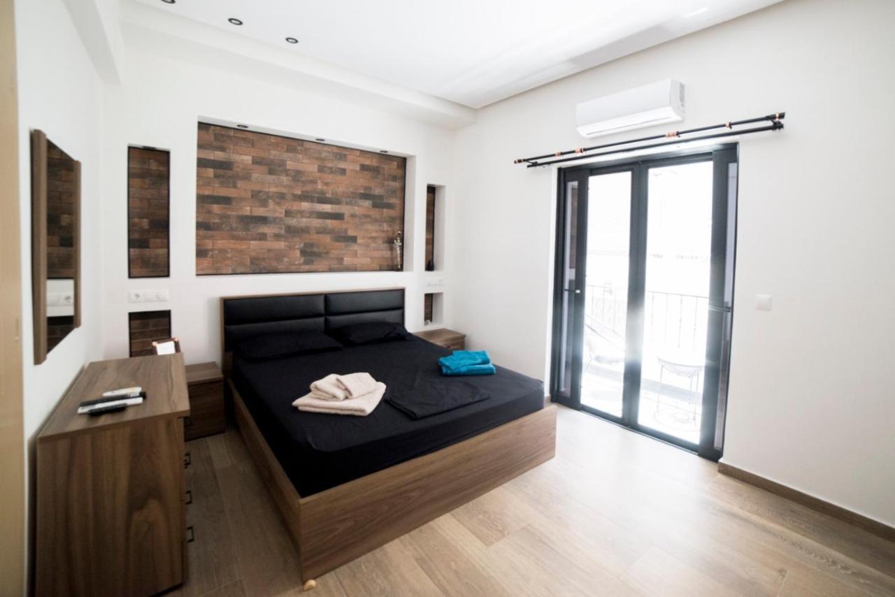 Luxurious In The Heart Of Town ! Apartment